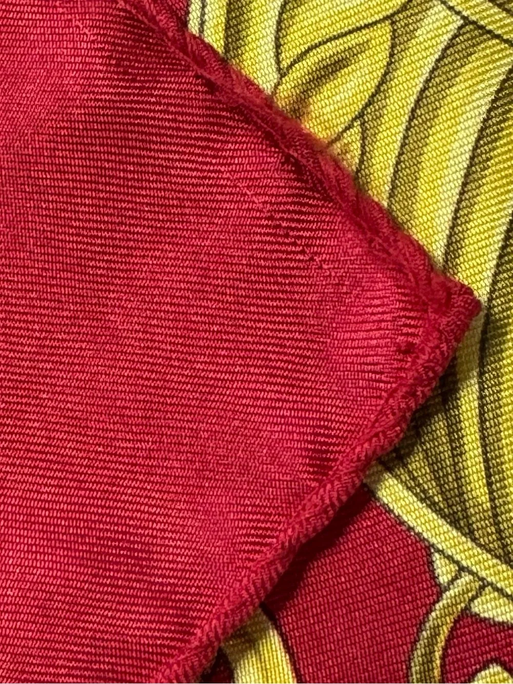 RARE VTG Mednikow Jewelers Silk Scarf Made In Italy Hand-Rolled Red Gold Chain